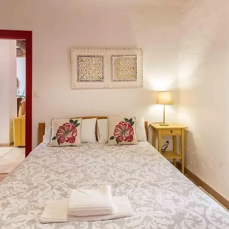 Casa Roja Niguelas
