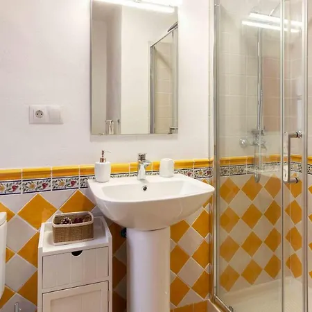 Casa Roja Holiday home Niguelas